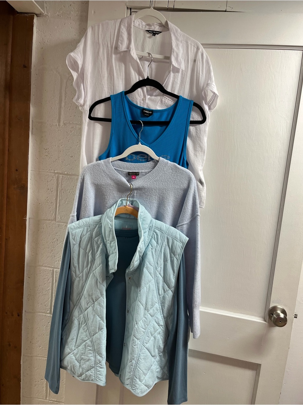 Lot! Mixed Women's Tops Bundle - Blue, Light Blue, Teal, Pink, Gray